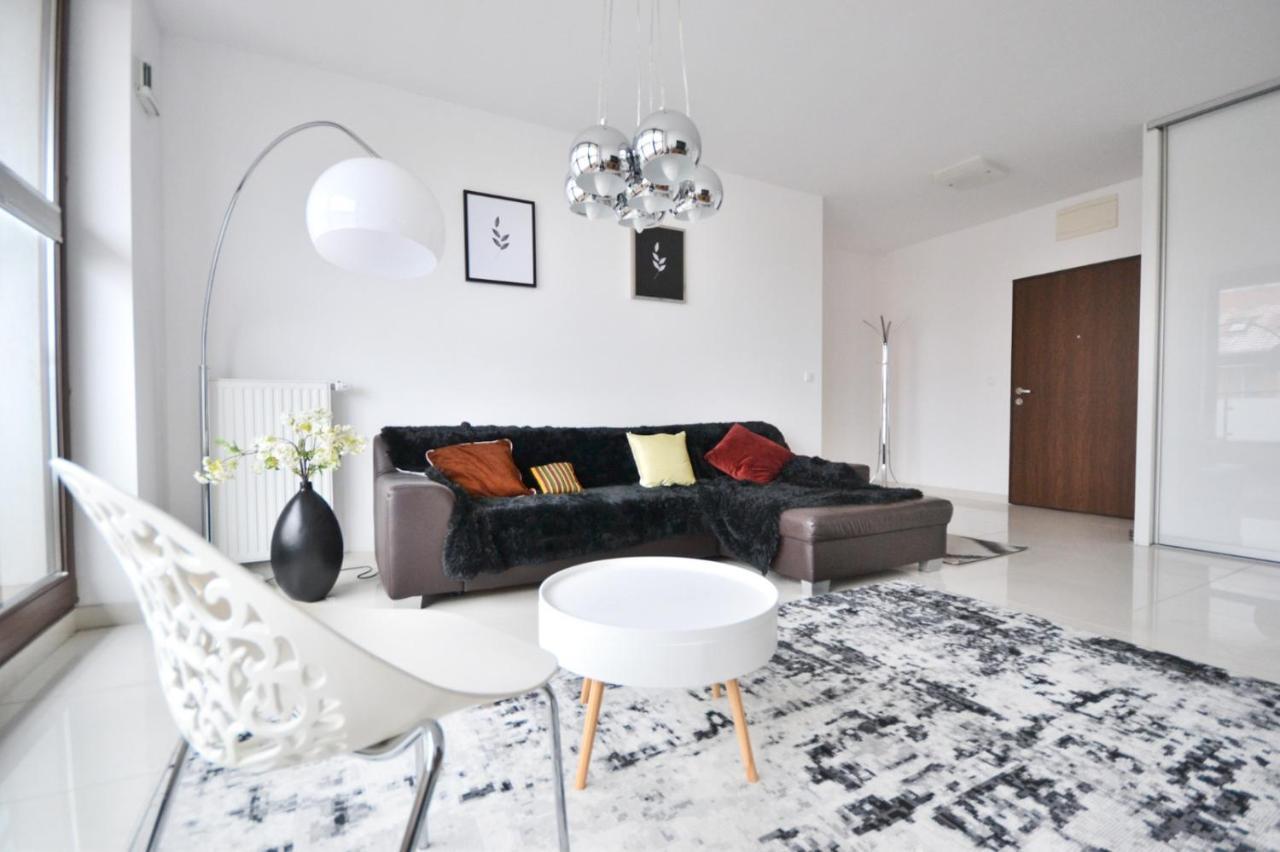 Apartament Kazimierza Wielkiego 5 Appartement Poznań Buitenkant foto